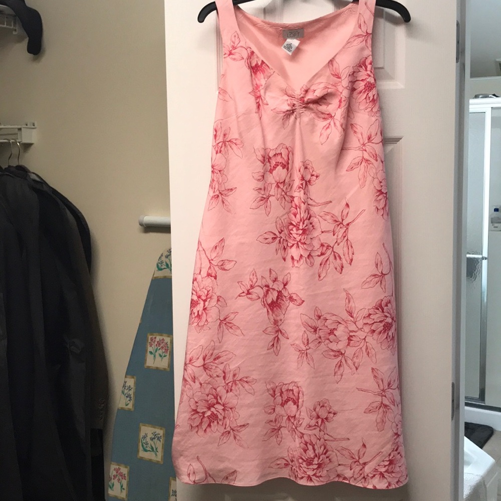 Beautiful linen blend rose dress